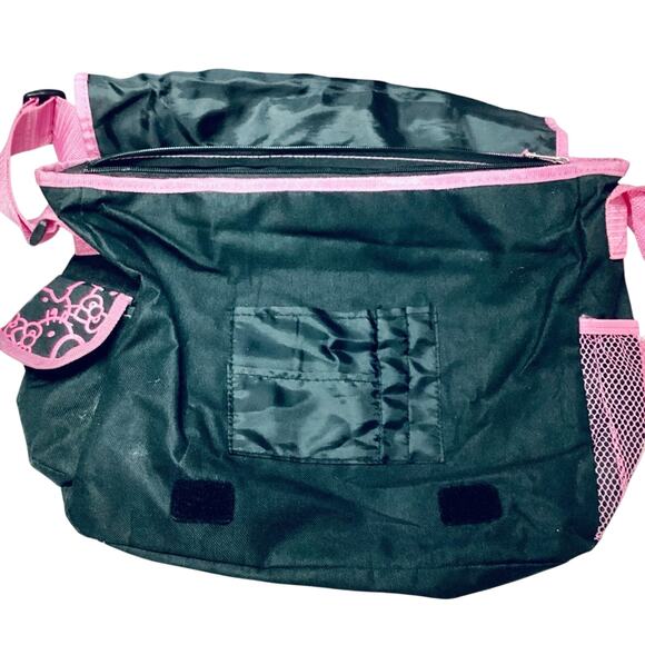 Sanrio's Hello Kitty Face and Bow Pattern Black/Pink Messenger Bag - Picture 4 of 8